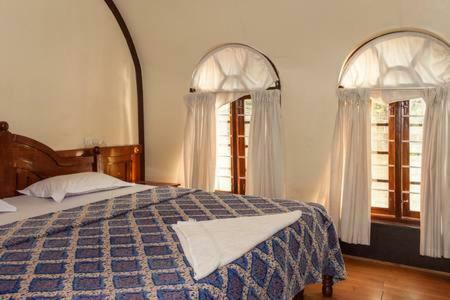 Hotel Aqua Jumbo Houseboats Kumarakom Exterior foto